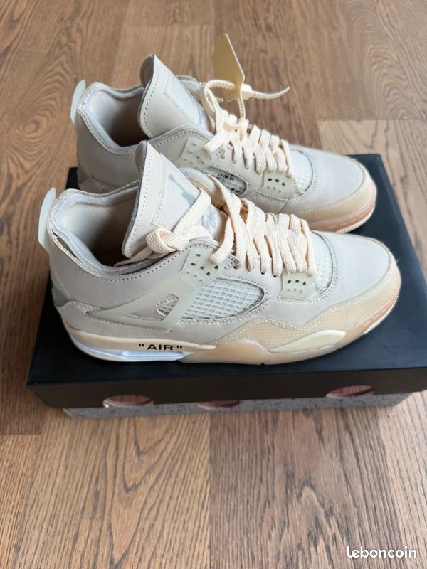 OFF-WHITE × Jor/dan Air 4 blanc cassé (image 1)