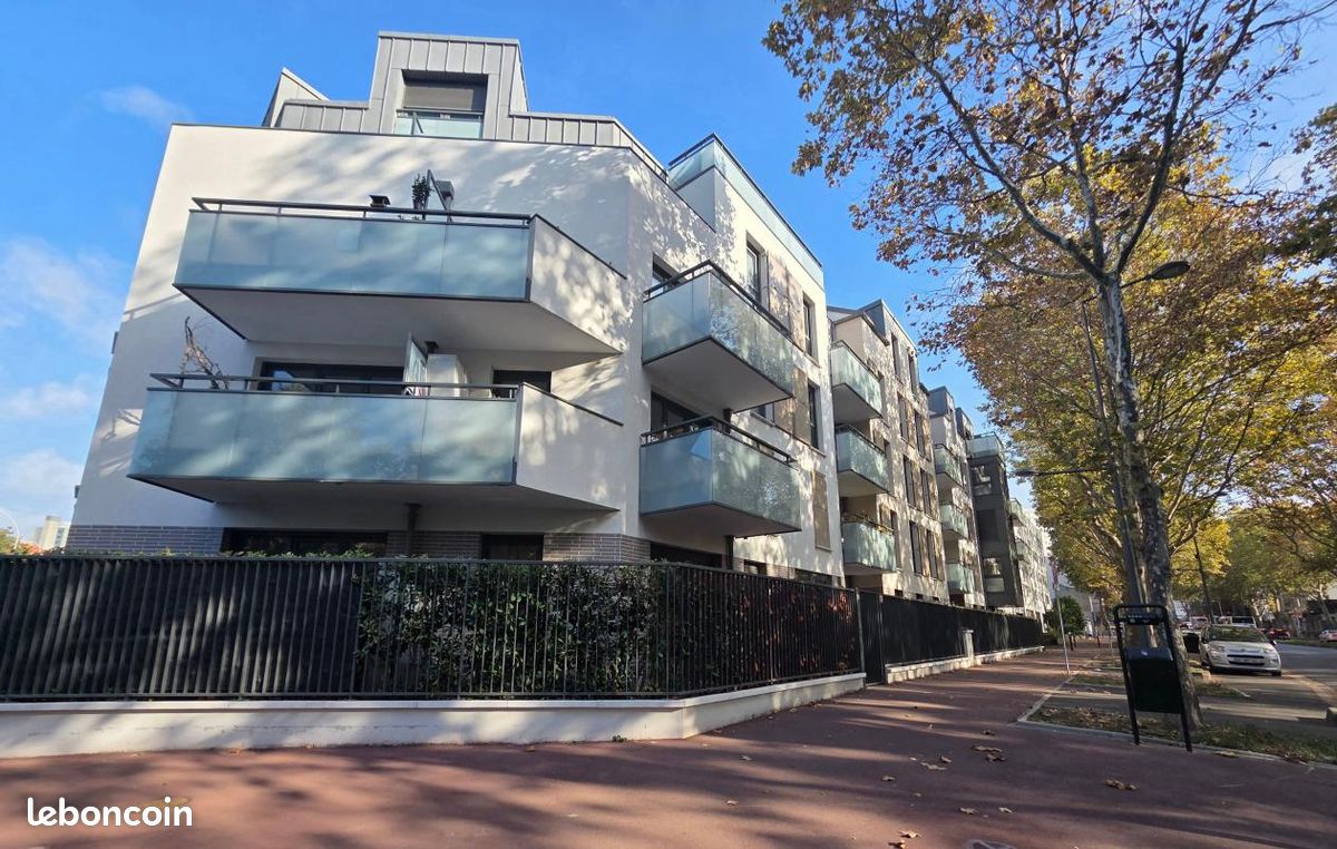 Appartement 2 pièces 57 m² · à Créteil · 57 m² · 349 000 €