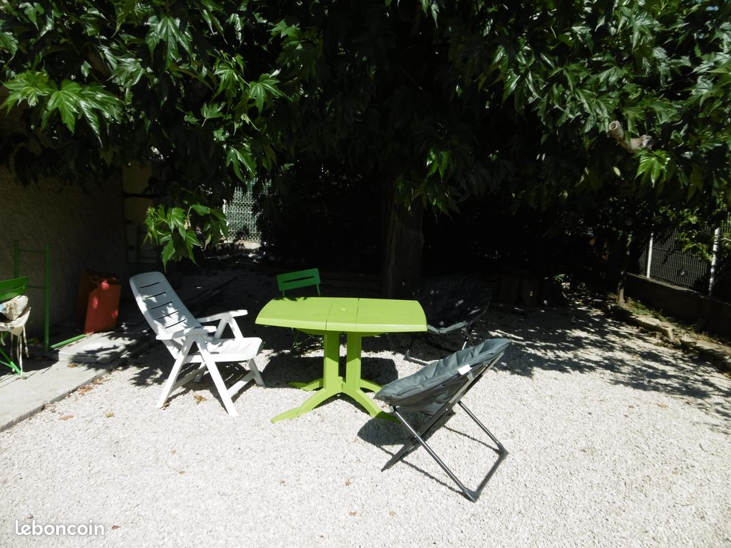 LOCATION SAISONNIÈREjoli t2 ombrage (image 4)