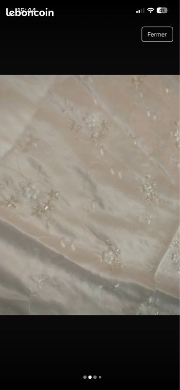 Chute de tissus avec strass (image 2)