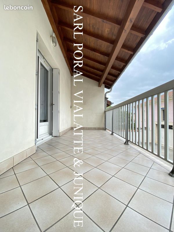 Appartement 4 pièces 92 m² · à Ambérieu-en-Bugey · 92 m² · 856 €