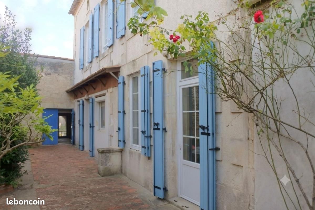 Maison 7 pièces 137 m² · à La Tremblade · 137 m² · 289 450 €