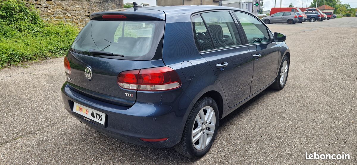 VOLKSWAGEN Golf VI Highline, 1.6 tdi DSG, 105ch, 02/2011, 126800km, 5 portes, Carnet complet (image 3)