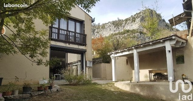 Maison 6 pièces 158 m²