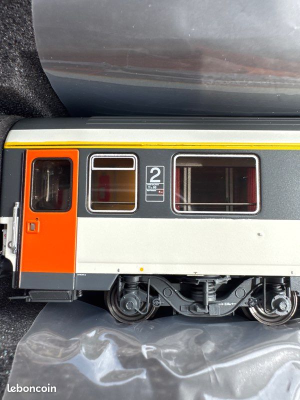 LS MODELS voiture de voyageurs 3ième classe OCEM 40377 NEUF et RARE