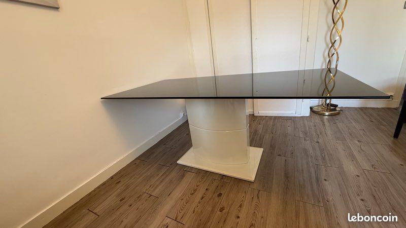 Table a manger (image 6)
