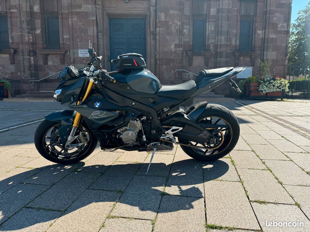 moto s1000r