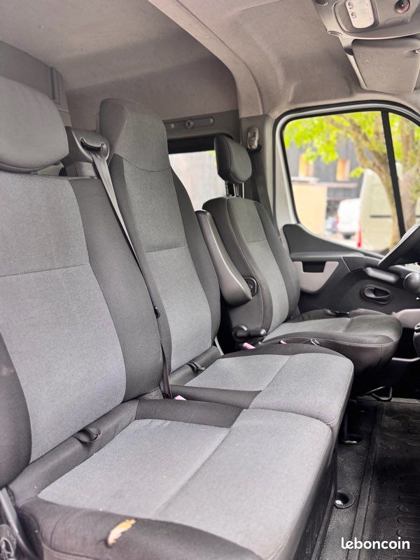 Renault MASTER 2,3 DCI 145ch 3.5t L3H2 BLUE DCI GRAND CONFORT FOURGON 2017 – photo 13
