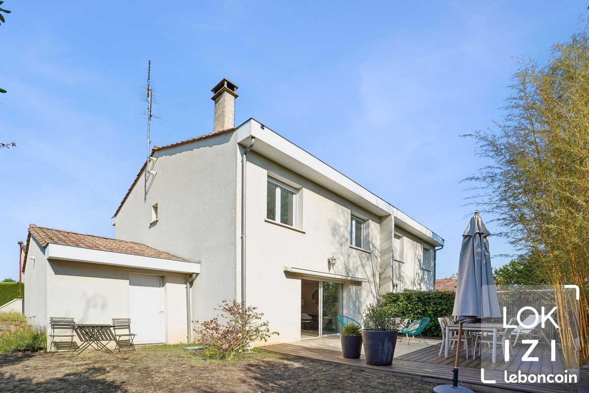 Maison 5 pièces 107 m² · à Mérignac · 107 m² · 2 100 €/mois