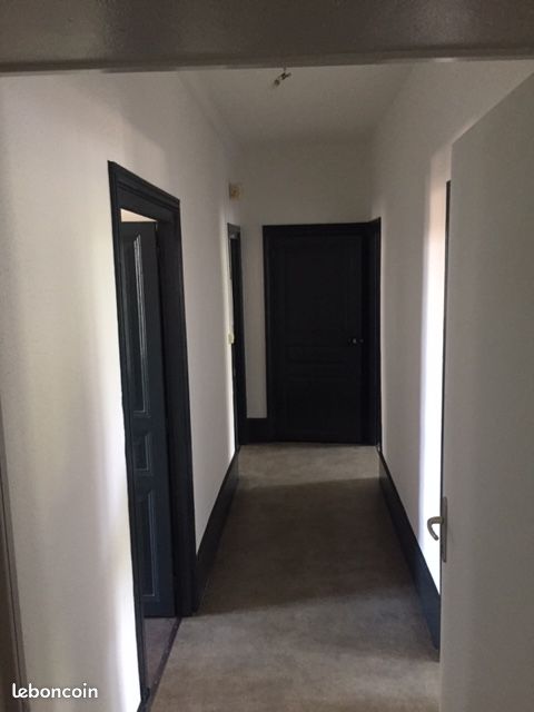 Appartement 3 pièces 75 m² · à Montluçon · 75 m² · 550 €
