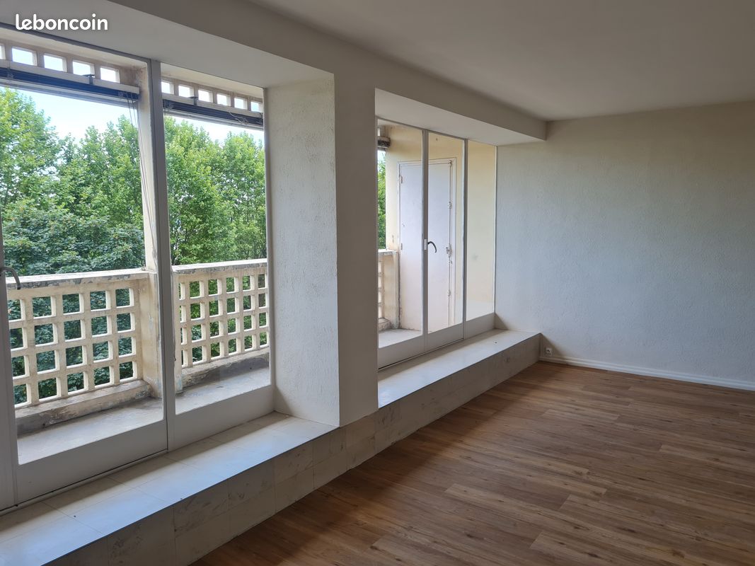 Appartement a louer sainte-foy-les-lyon - 3 pièce(s) - 72 m2 - Surfyn