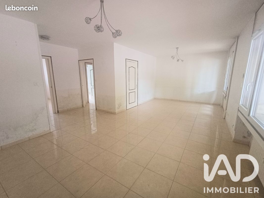 Appartement 3 pièces 69 m² · à Rive-de-Gier · 69 m² · 69 000 €