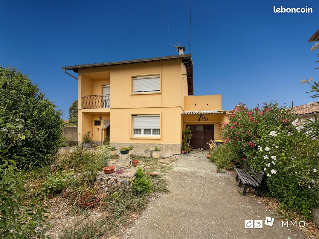 Maison 5 pièces 90 m² · à Mauzac · 90 m² · 230 000 €