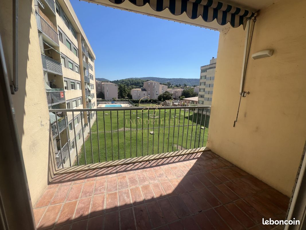 Appartement 3 pièces 67 m² · à Aubagne · 67 m² · 900 €/mois