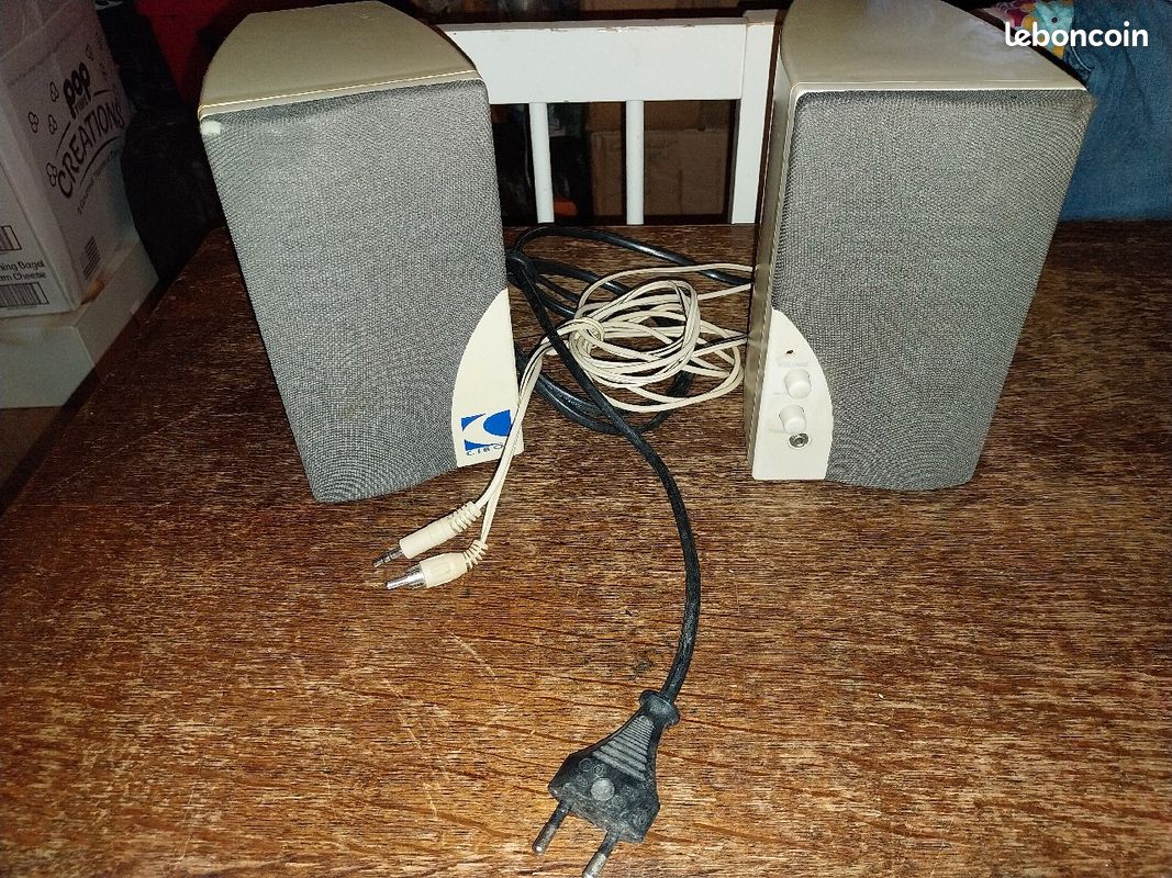 Lot enceintes (image 1)