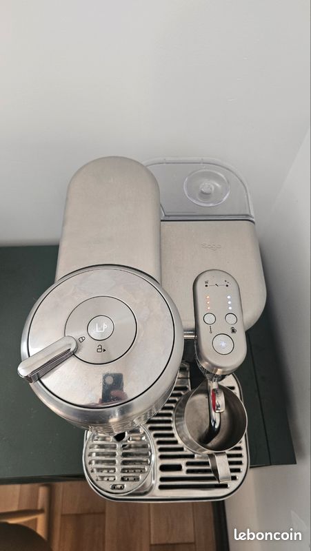 Nespresso Vertuo Creatista by Sage inox – Très bon état – Buse vapeur lait (image 3)
