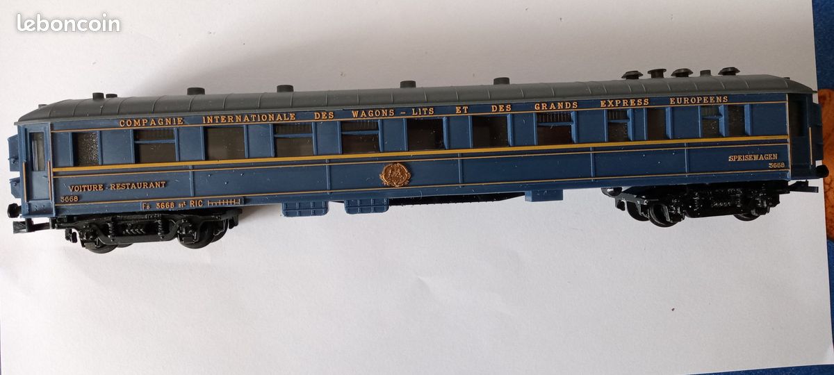 Wagon-restaurant / Wagons-lits HORNBY ACHO - Échelle HO - Réf. 7390 - Occasion - Marque Jouef