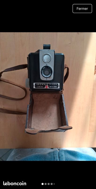 brownie flash Kodak avec sa housse en cuir | Rakuten