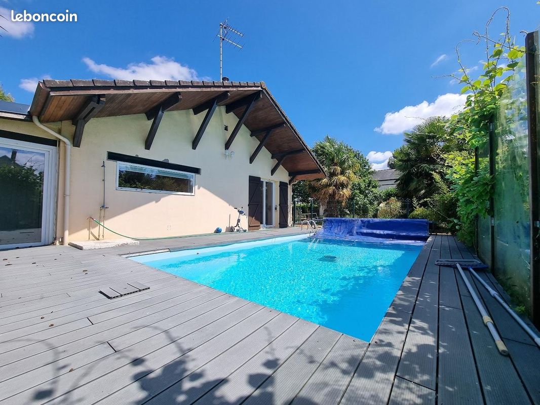 Maison 4 pièces 185 m² · à Hénouville · 185 m² · 294 000 €