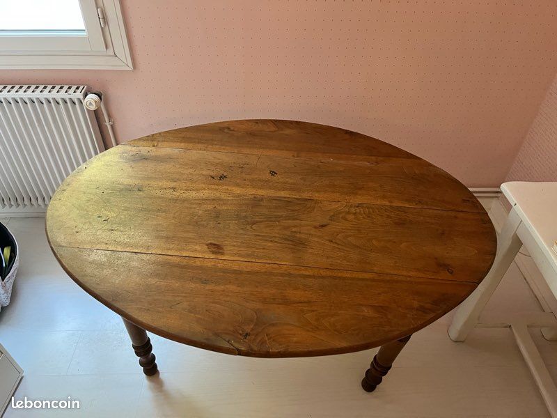 Table ovale Louis Philippe (image 1)
