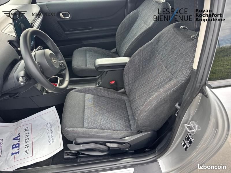 Mini Cooper 3 Portes C 156ch Essential DKG7 (image 4)