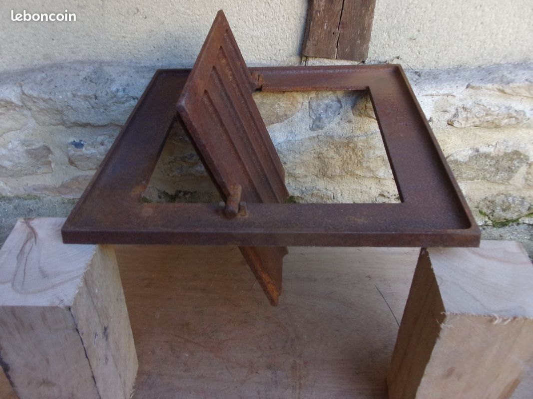 Clapet de cheminée neuf en fonte pour boisseaux 25x25 (image 2)