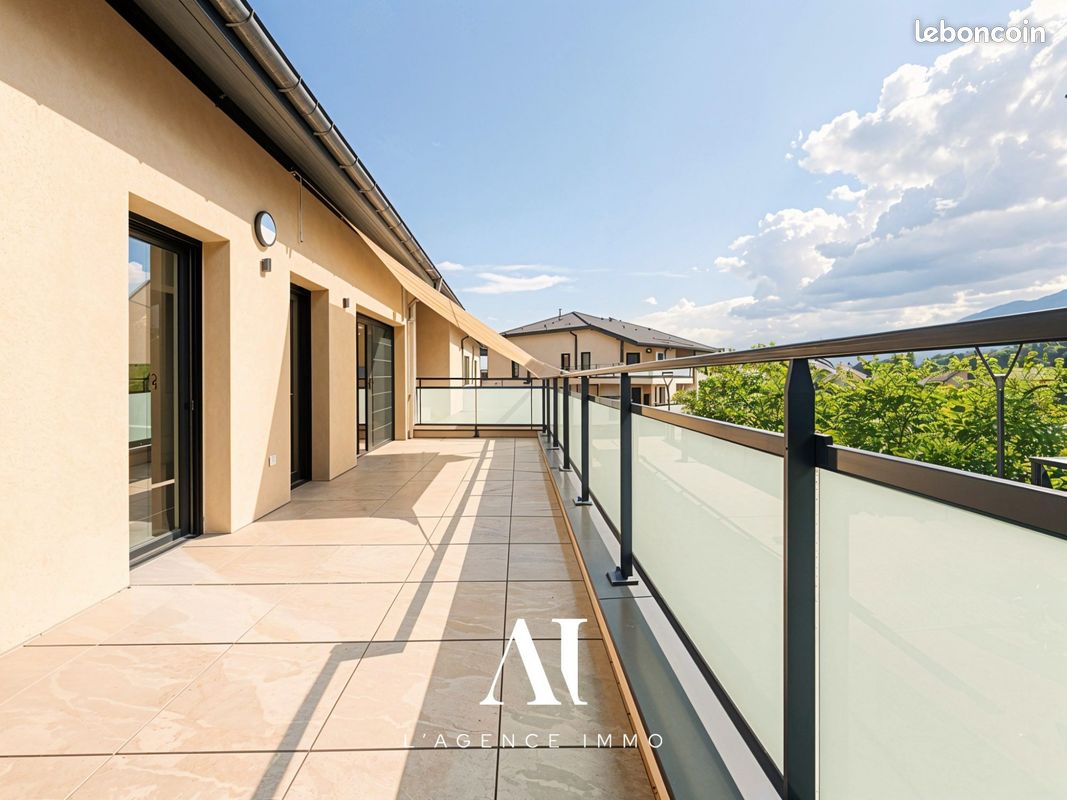 Appartement 5 pièces 131 m² · à Crozet · 131 m² · 669 000 €