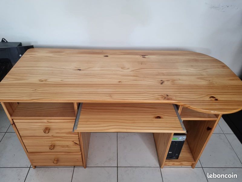 Bureau (image 2)