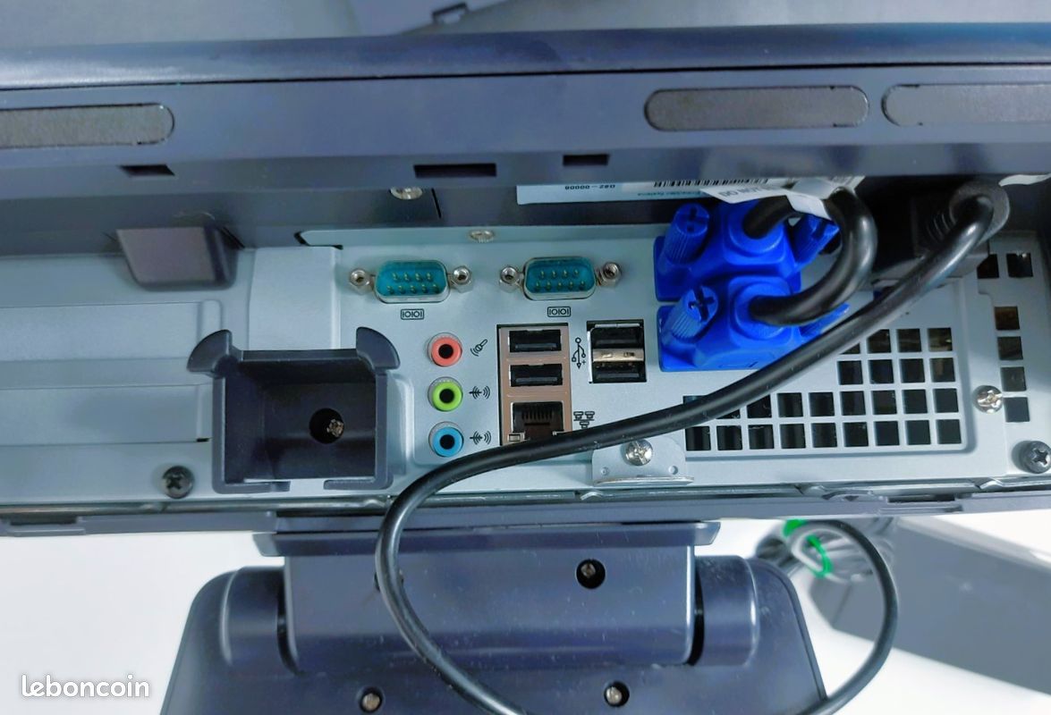 ELO TouchSystems E632072 ESY15B2 Ordinateur PC Professionnel à écran tactile (image 6)