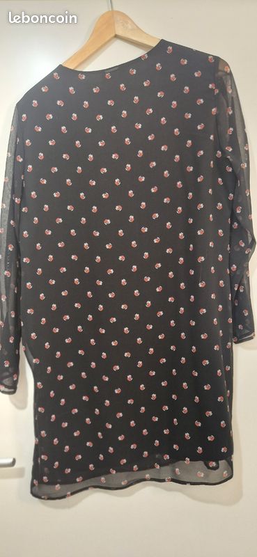 Robe noire imprimée (image 5)