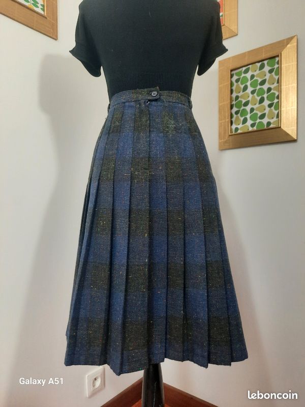 Jupe Vintage Plissée Guy Laroche - Laine Et Soie, Taille 38, 62 Cm, Multicolore, Très Bon état