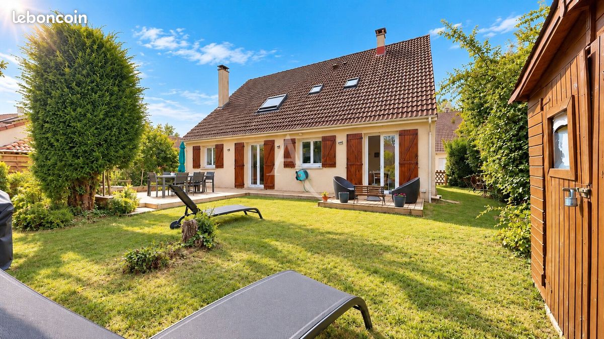 Maison 7 pièces 160 m² · à Vauréal · 160 m² · 525 000 €