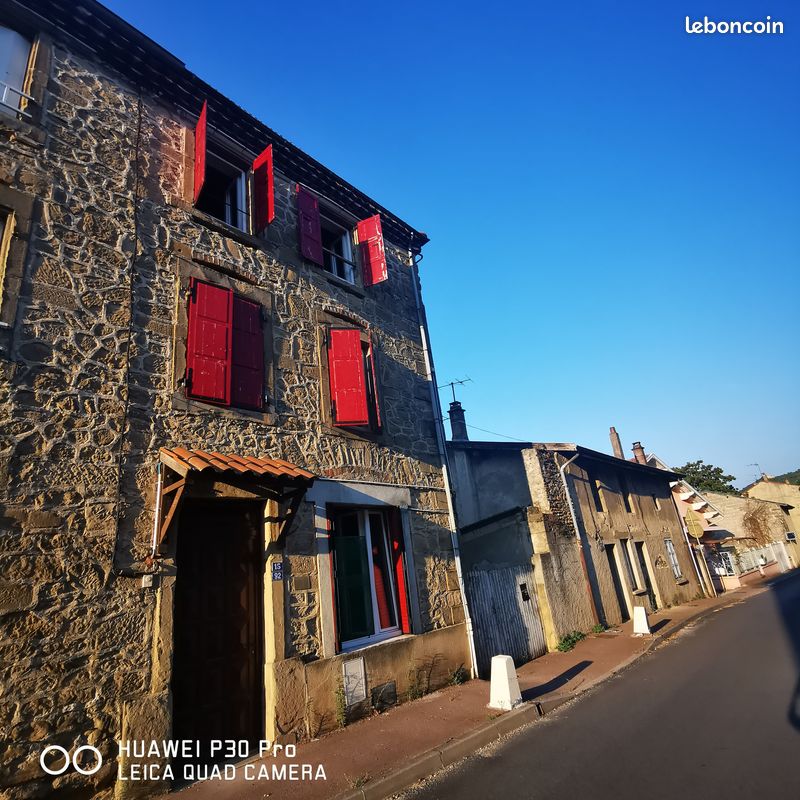 Maison 6 pièces 120 m² · à Saint-Uze · 120 m² · 180 000 €
