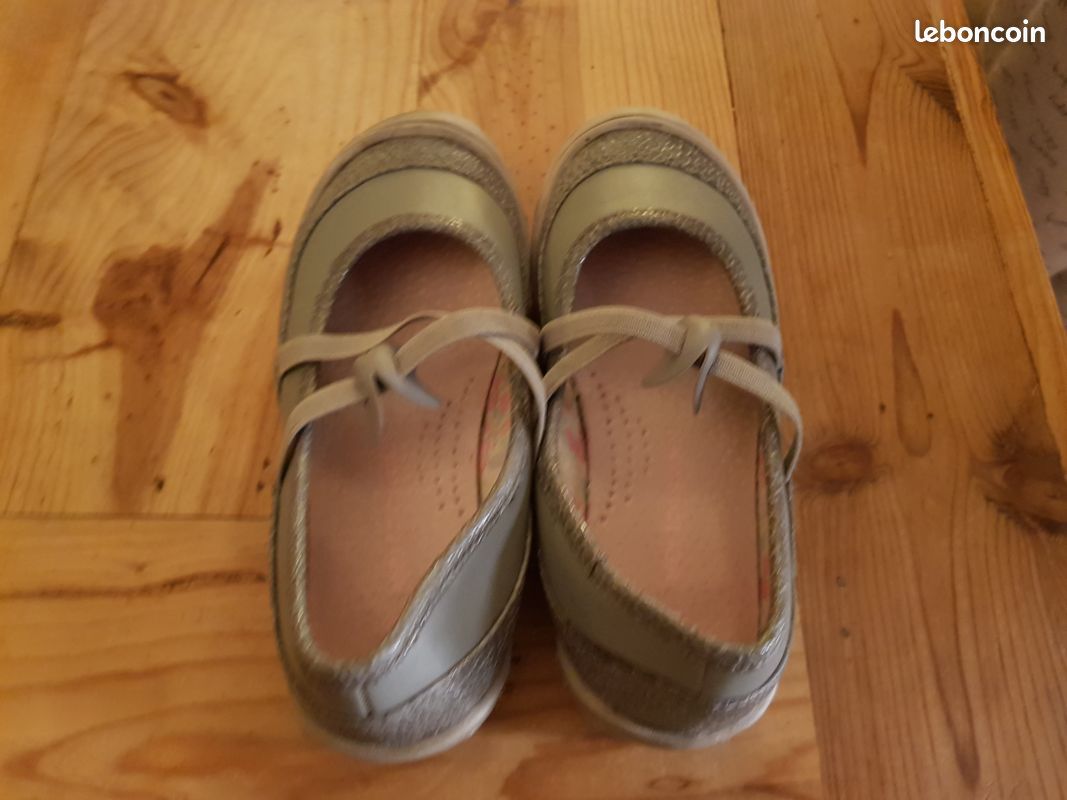 Babies gris clair Verbaudet fille. Pointure 29 (image 2)