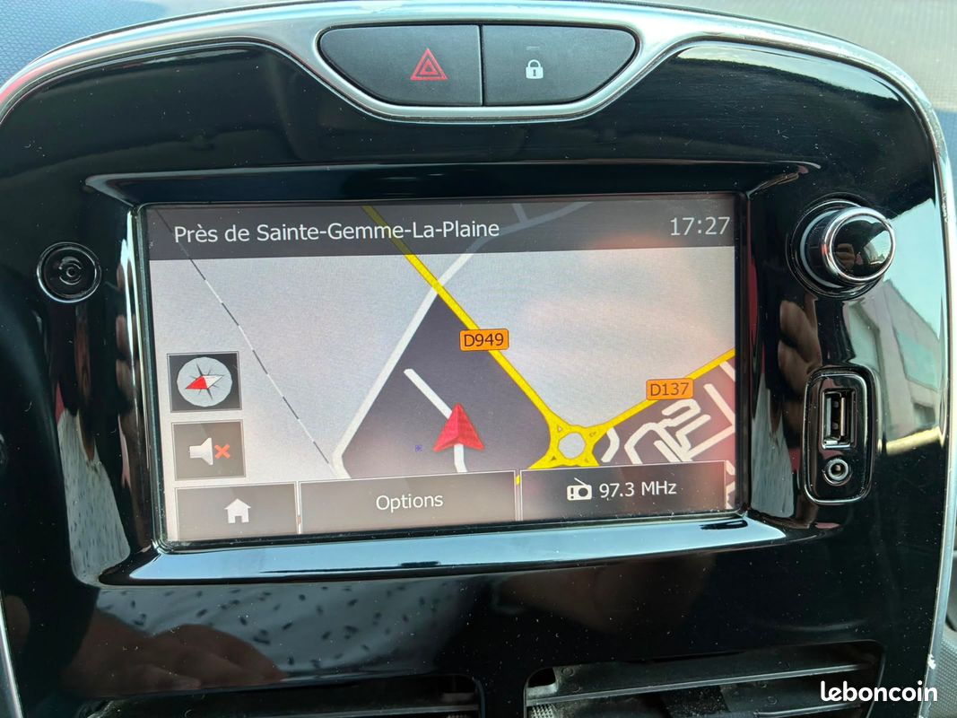 Renault CLIO IV Business 1.5 dCi eco2 75 cv - GARANTIE 12 MOIS (image 28)
