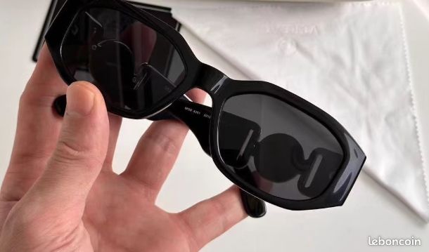 Lunettes de soleil Versace (image 6)