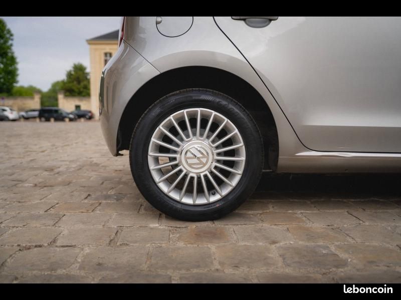 Volkswagen up 1.0 75ch High up 5p (image 4)