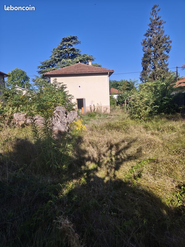 Maison 3 pièces 65 m² · à Crémieu · 65 m² · 230 000 €