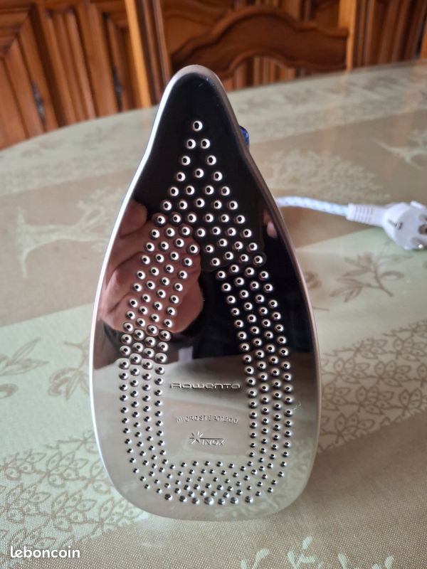 Fer à Repasser Voyage Rowenta E5049 Vintage – Avec Boîte – Occasion