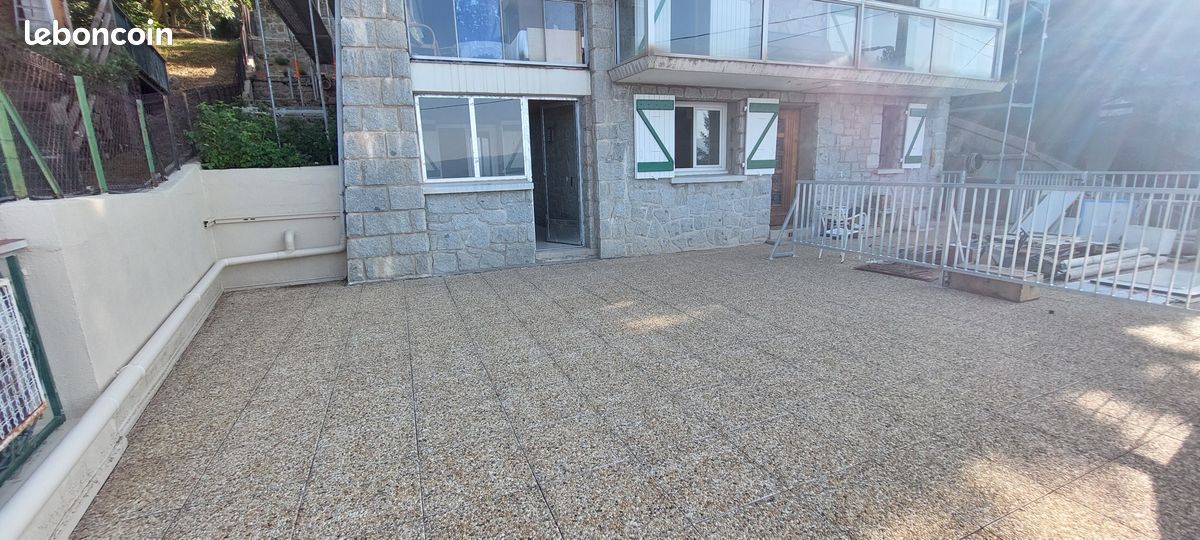 Appartement 2 pièces 42 m² · à Égat · 42 m² · 670 €