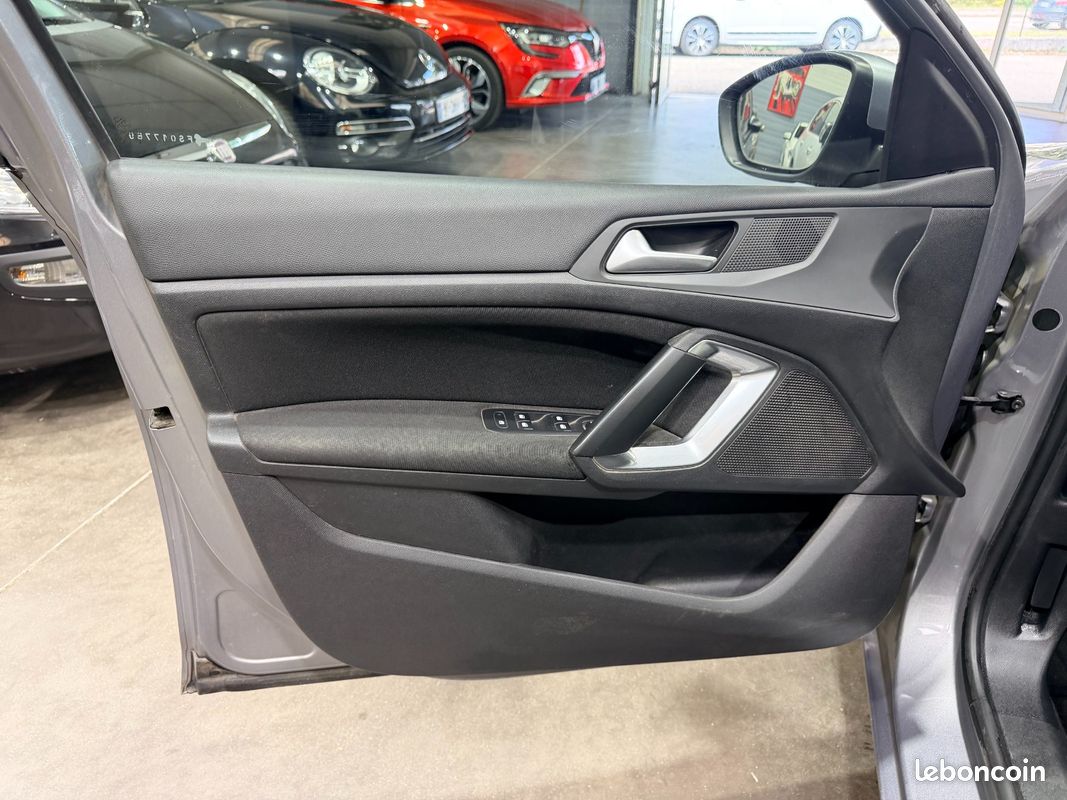 Peugeot 308 Style (image 18)
