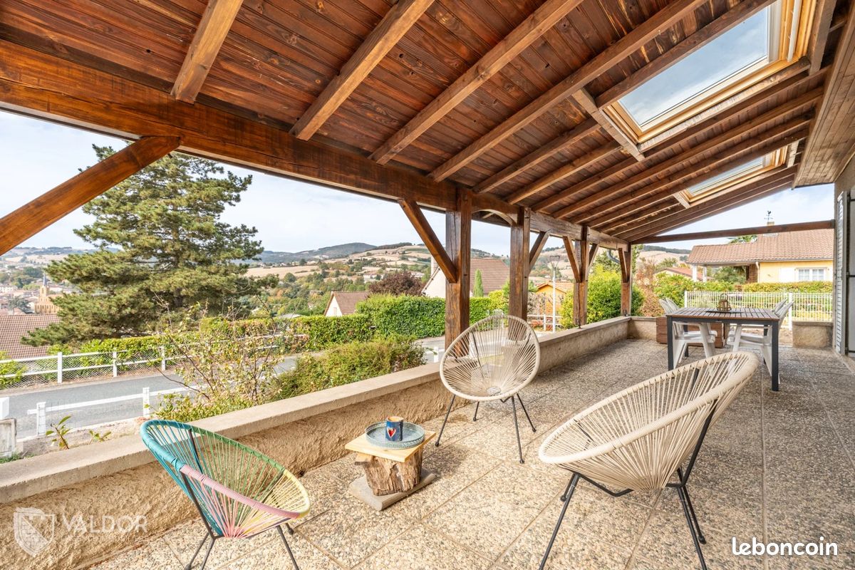 Maison 5 pièces 100 m² · à Savigny · 100 m² · 375 000 €