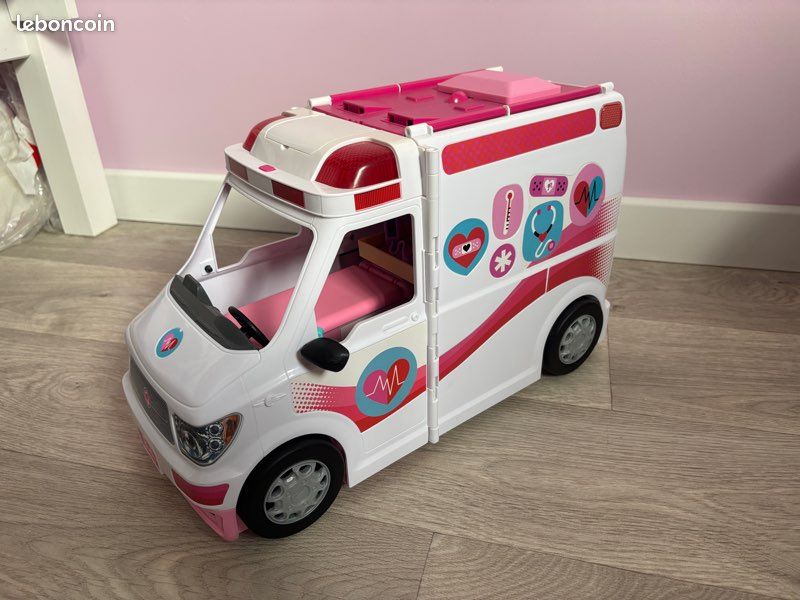 Barbie Dream Barbie Ambulance Argos Barbie Transforming Ambulance