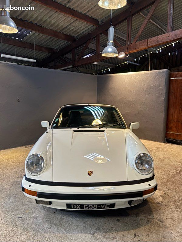 Porsche 911 Carrera 3.2 Cabriolet – 1986 – Entièrement d'origine - Peinture d’origine - Matching Numbers - (image 2)
