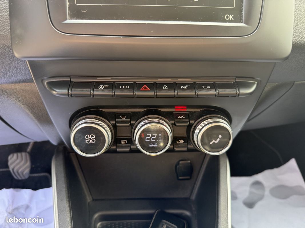 Dacia Duster (2) Prestige Blue dCi 115 4x2 TVA RECUPERABLE (image 10)