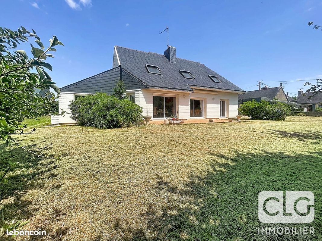 Maison 8 pièces 143 m² · à Ergué-Gabéric · 143 m² · 367 700 €