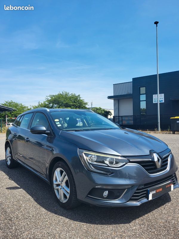 Renault Megane IV Estate 1.5 DCI 110 Business (image 2)
