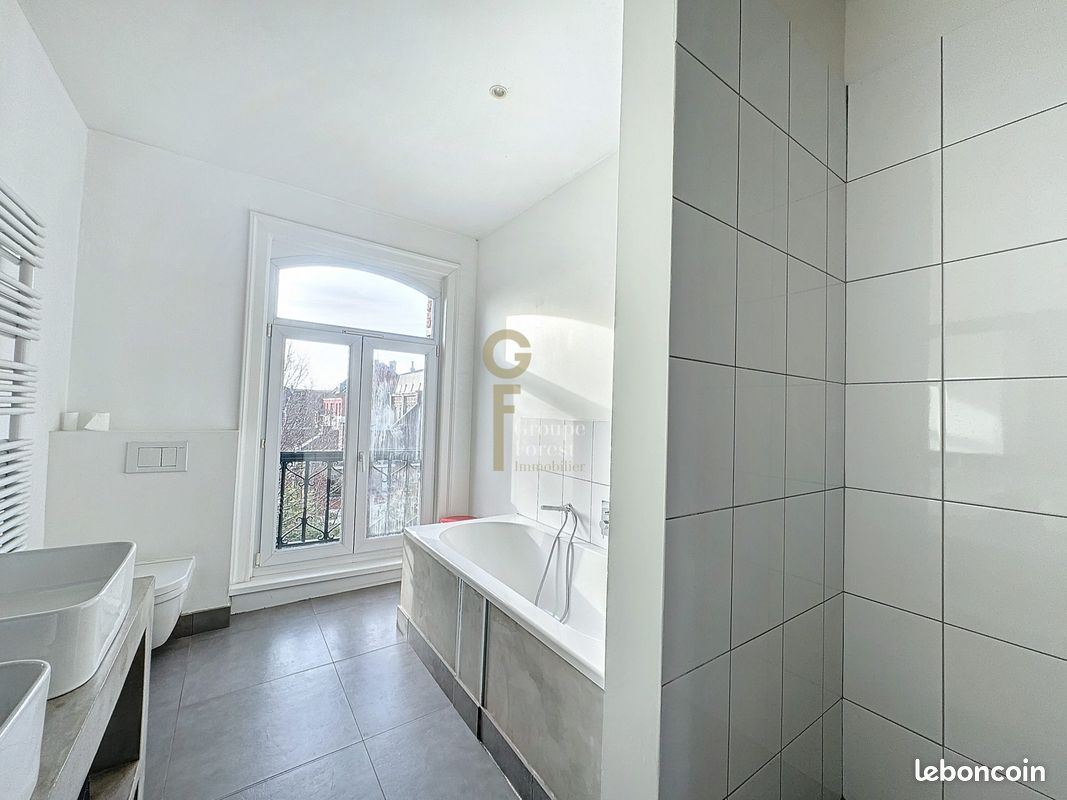 Maison a louer tourcoing - 6 pièce(s) - 274 m2 - Surfyn