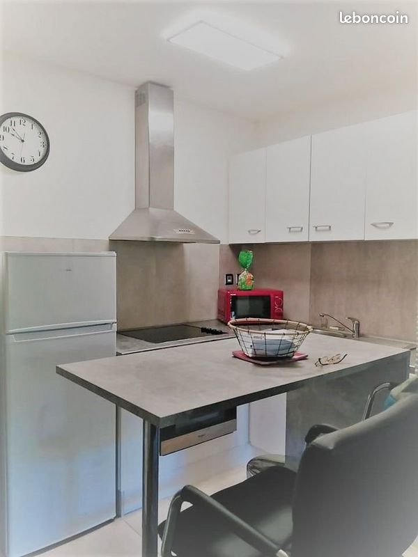Appartement 1 pièce 38 m² · à Saint-Pierre · 38 m² · 690 €/mois