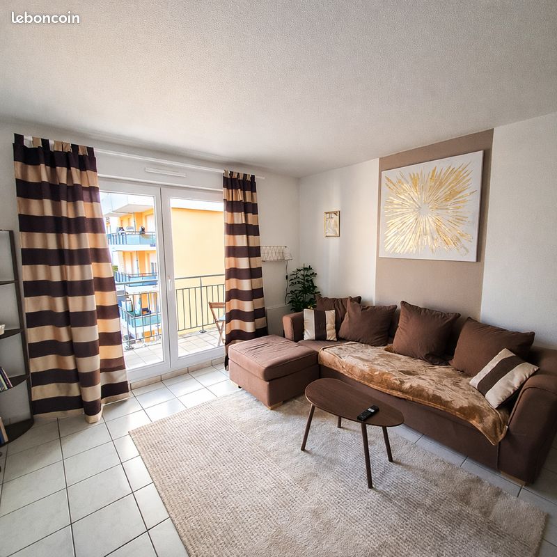 Appartement 3 pièces 60 m² · à Saint-Julien-en-Genevois · 60 m² · 1 800 €/mois